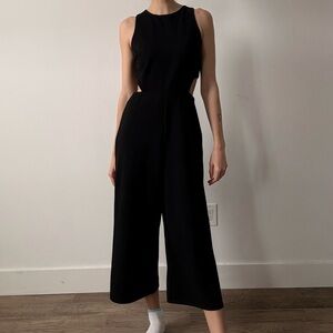 Nobody’s Child Elegant Black Sleeveless Cutout Jumpsuit